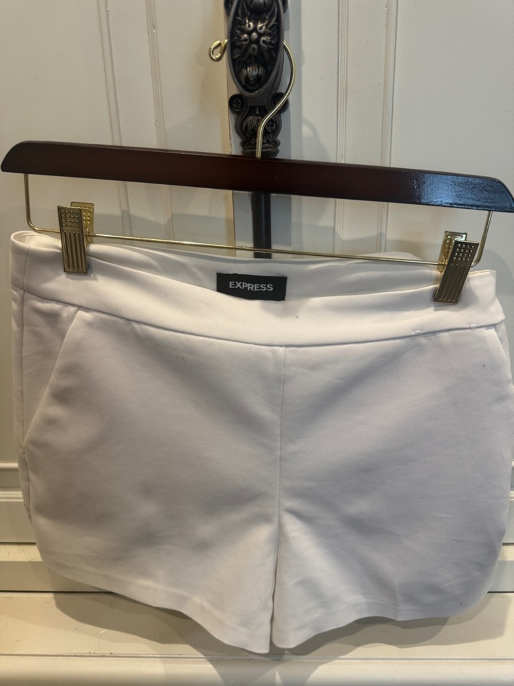 Express White Shortie Mid Rise Tailored Stretch Shorts
